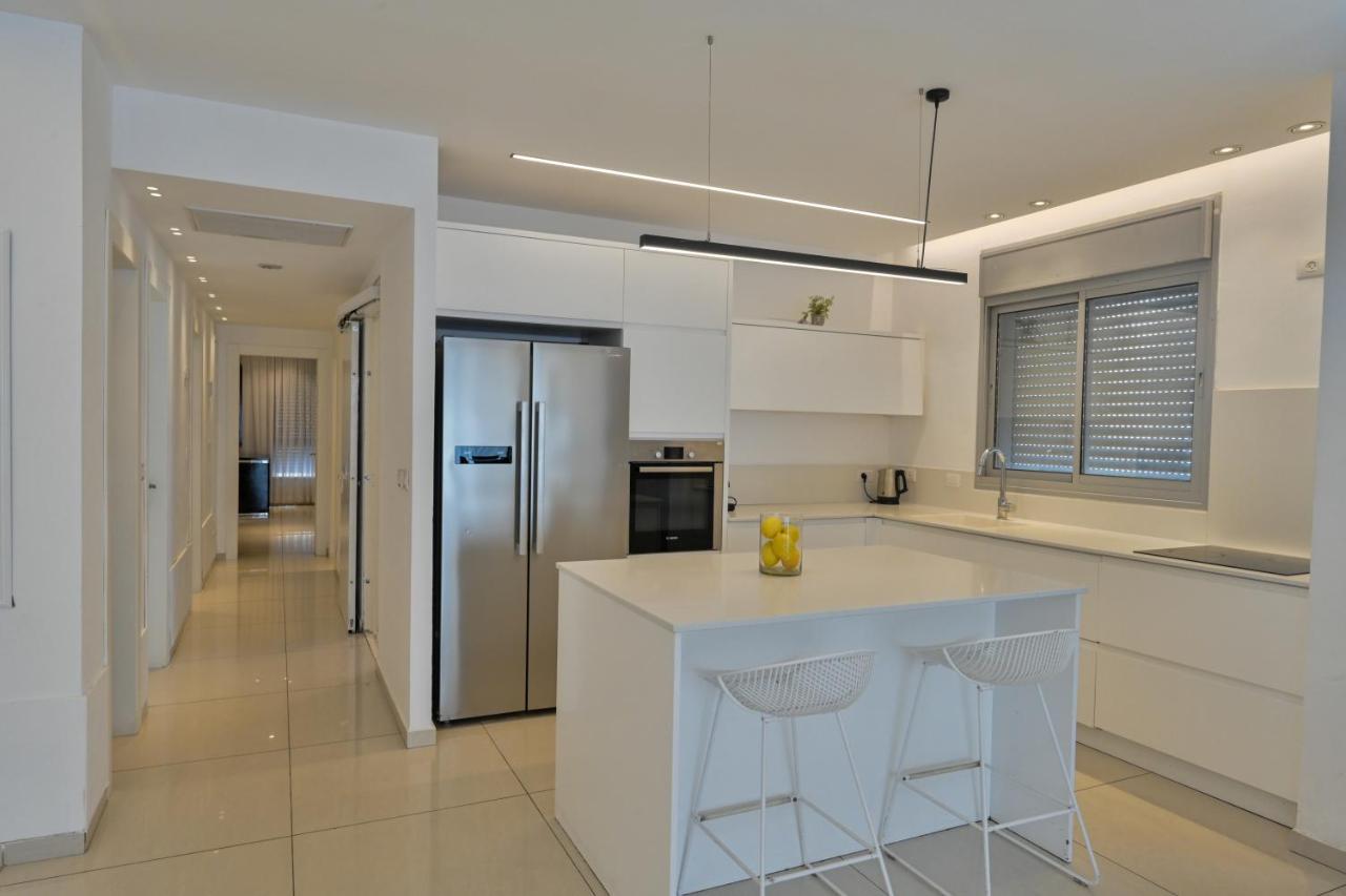 The White Lotus Villa Eilat Exterior photo