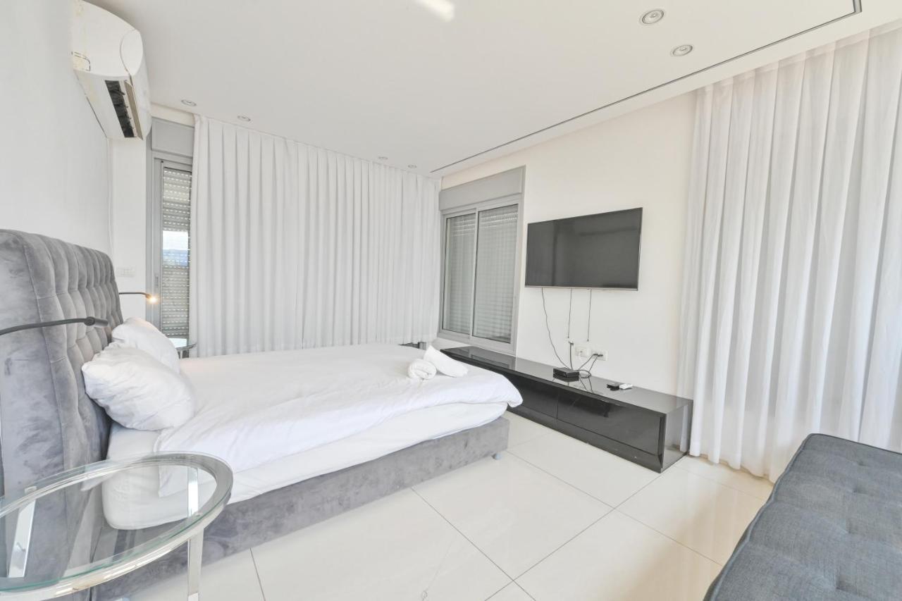 The White Lotus Villa Eilat Exterior photo